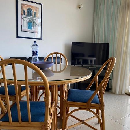 Sea Front Apartment At Mellieha Bay, Malta! Kültér fotó