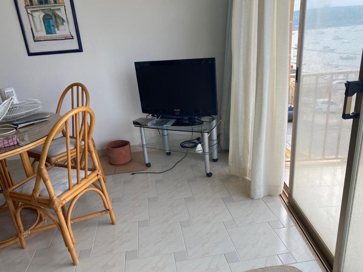 Sea Front Apartment At Mellieha Bay, Malta! Kültér fotó